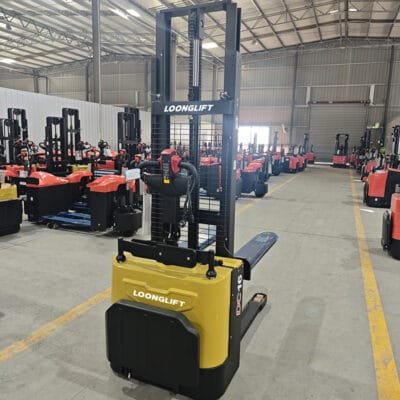 Electric Stacker 1.6–2.0 Ton | CDD16/20-TF Ride-on Stacker for Warehouse