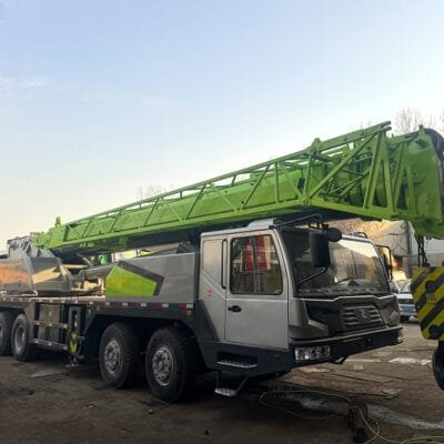used-zoomlion-ztc500v-truck-crane